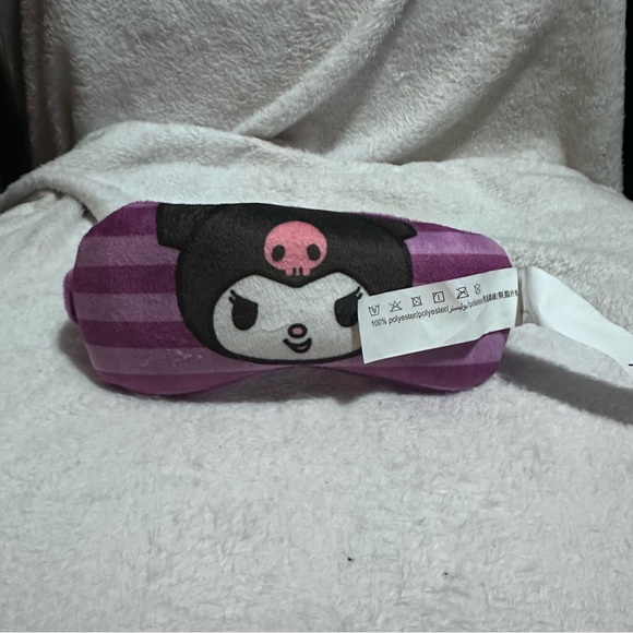 *free w/ bundle!* Kuromi Sleep Mask - Picture 3 of 3